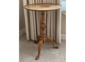 Delicate Wood Pedestal Side Table