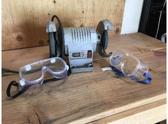 Shopmate Industrial Bench Grinder With Safety Glasses