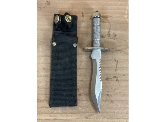 Cool Small Knife With Serrated Back & Small Compartment In The Handle With Black Case