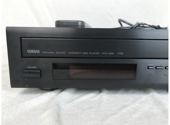 YAMAHA NATURAL SOUND COMPACT DISC PLAYER CDC-625 With Remote