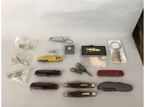 Large Collection Of Jackknives & Tie Clips