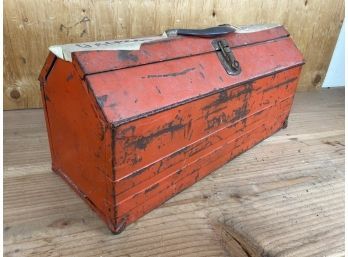 COOL ORANGE TOOL CHEST WITH CONTENTS