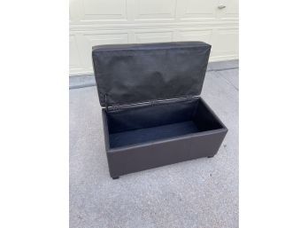Leather Padded Seat/trunk With Hinged Lid