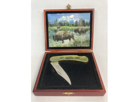 Buffalo Scene Pocket Knife & Decorative Box
