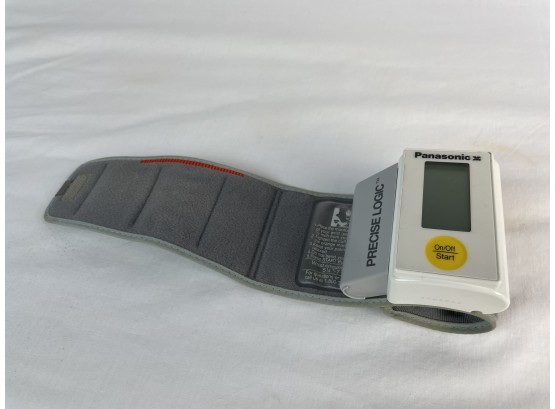Panasonic -PRECISE LOGIC Wrist Blood Pressure Monitor