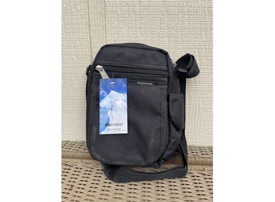 Everest Brand Travel Pouch With Strap
