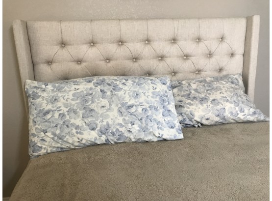 Linen Style Fabric Tufted Headboard  (see Photos For Condition)