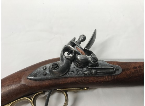 Unique Decorative Replica Rifle With Bayonet