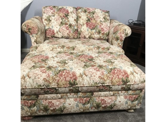 Beautiful Floral Print  Chair And 1/2 ( Pull Out) & Ottoman With Storage