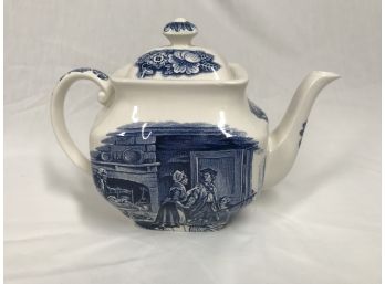 Wonderful Liberty Blue Tea Pot- Historic Colonial Scenes-minute Men