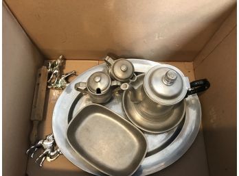 Metal Serving Set With Teapot