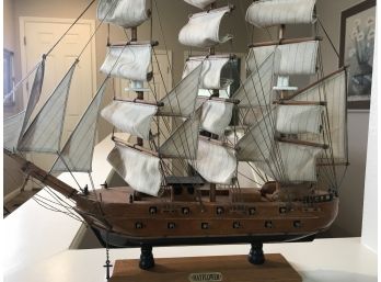 Interesting  Mayflower Ship Wooden Decoration