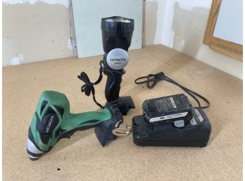 Hitachi Rechargeable Drill & Utility Light With Charger