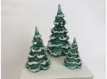 Vintage Trio Of Fenton Glass Christmas Trees With Gold Birds