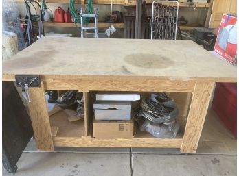 4 X 6 Heavy Duty Shop Table On Caster Rollers With Vise (contents Under Table Not Included)
