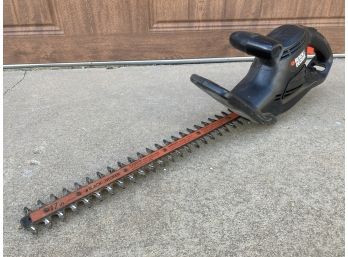 Black & Decker Brand 17 Inch Electric Plug-in Style Hedge Trimmer