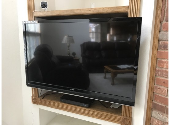 Vizio Flat Screen Tv - See Photos