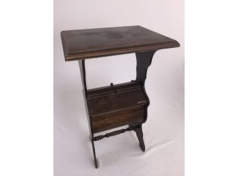 Beautiful Vintage End Table With Lidded Cubby