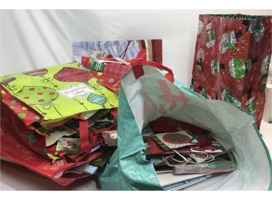 Great Value! Huge Assortment Of Beautiful Holiday Gift Bags (see Photos)