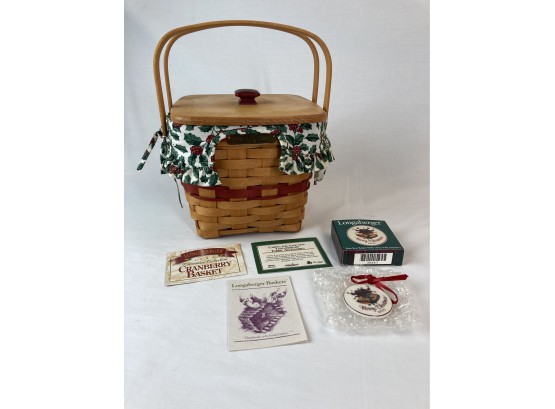 Longaberger Christmas Collection 1995 Edition Cranberry Basket With Merry Christmas 2000 Tie On