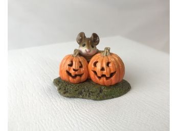 Collectible 1992 Wee Forest Folk Miniature Figurine By Donna Petersen