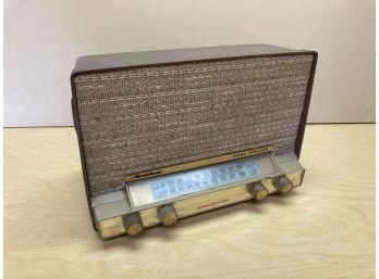 Cool Mid Century Vintage General Electric Radio