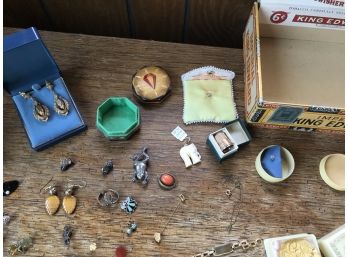 Large Lot Of Vintage Jewelry And Accessories In King Edwards Cigarbox