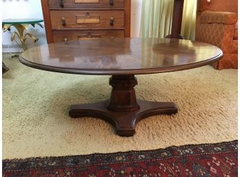Round Wooden Coffee Table With Lovely Star-Like Venere Pattern