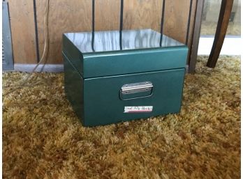 Retro Metal Container With Dividers, Metal Closing Latch, And Handle