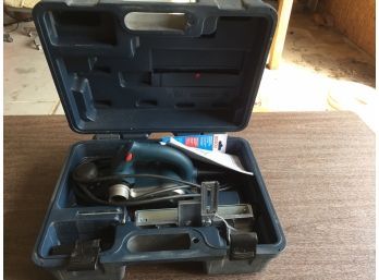 Bosch Brand Corded Planer With Case And Instructions