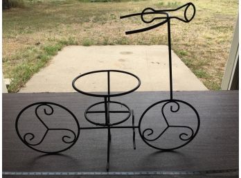 Unique Large Bicycle Stylized Metal Plant Stand
