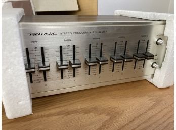 Vintage Realistic Brand Stereo Frequency Equalizer In Original Box