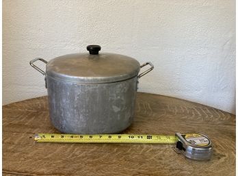 Large Stock Pot With Lid