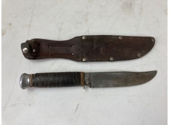 Nice Vintage Solingen Hunting Knife & Sheath With Elk Embossing On Leather