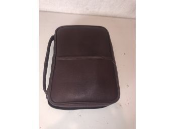 Bible With Carrying Case (New Int'l Version Study Bible)