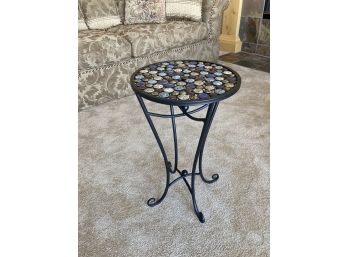 23 Inch Tall Circle Pattern Patio Table