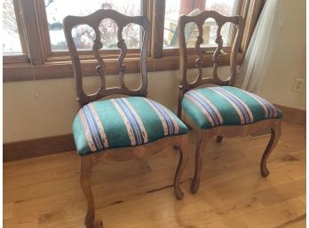 Set Of 5 Wooden Padded Chairs (need Reupholstering And Touch Up, See Photos)
