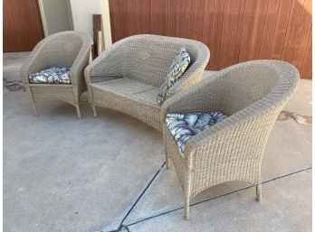 Nice Three Piece Woven Outdoor Patio Furniture Set (see Photos)