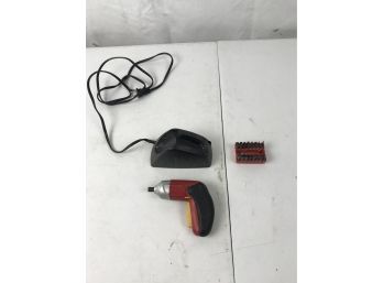 Skil Brand Rechargeable Screw Gun With Various Bits (charger Included)