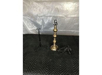 Lamp And Metal Painting Holder