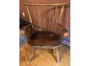 Vintage Accent Chair By Hunt Furniture