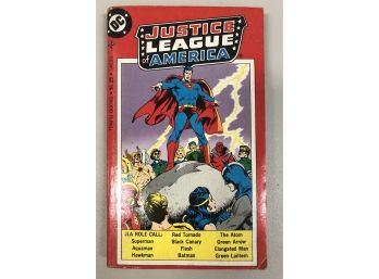 1977 DC Justice League Of America Tempo Book