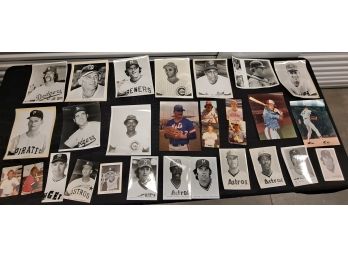Assorted Baseball Photos Lot# 1