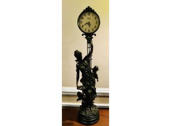Crosa Sculptural Swinging Pendulum Clock
