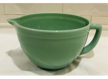 Jadeite Mixing Spouted Mixing Bowl By Anchor Hocking