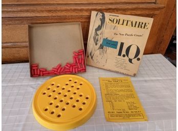 Vintage Solitaire/IQ Game