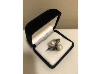 CFJ Sterling Silver Pearl Ring (9.8 Grams)