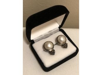 Michael Dawkins Designer Sterling Silver Pearl Earrings (15.1 Grams)