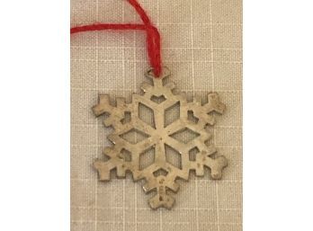 Vintage Sterling Silver Snowflake Ornament (8.1 Grams)