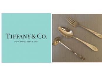 Vintage Authentic Tiffany & Co Sterling Silver Serving Pieces (233 Grams)